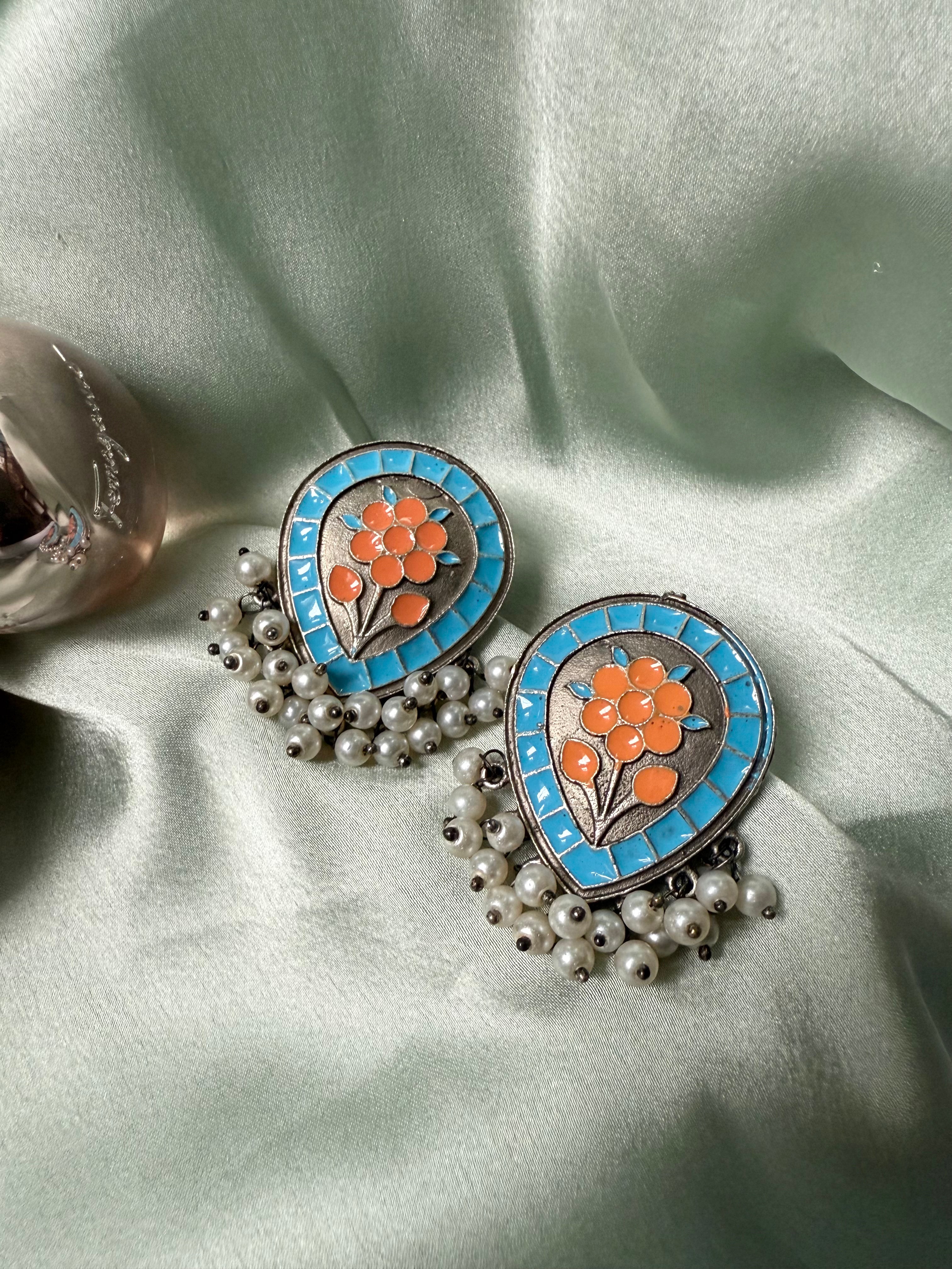 Oval Jhumki With Pearl Hangings