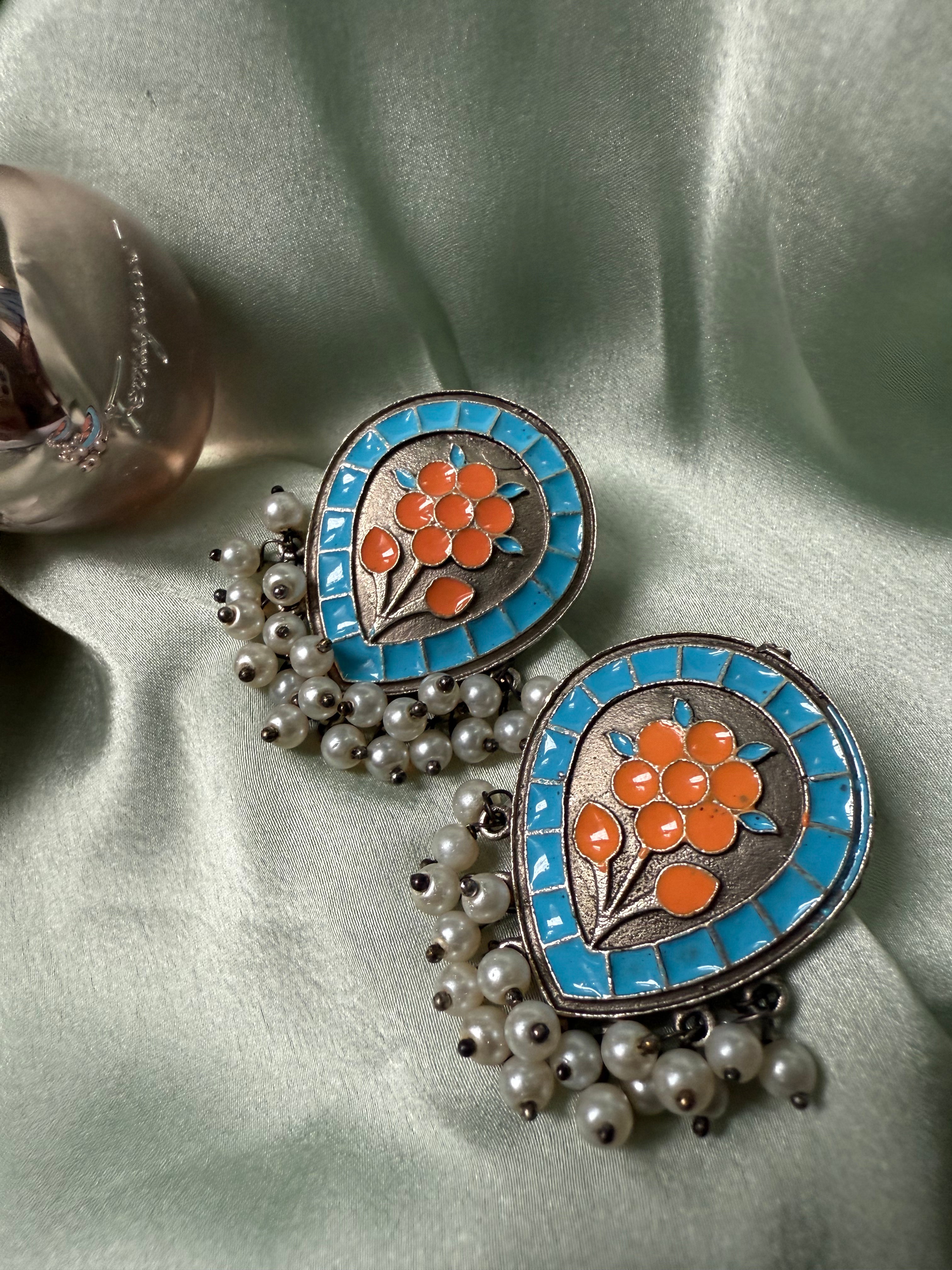 Oval Jhumki With Pearl Hangings